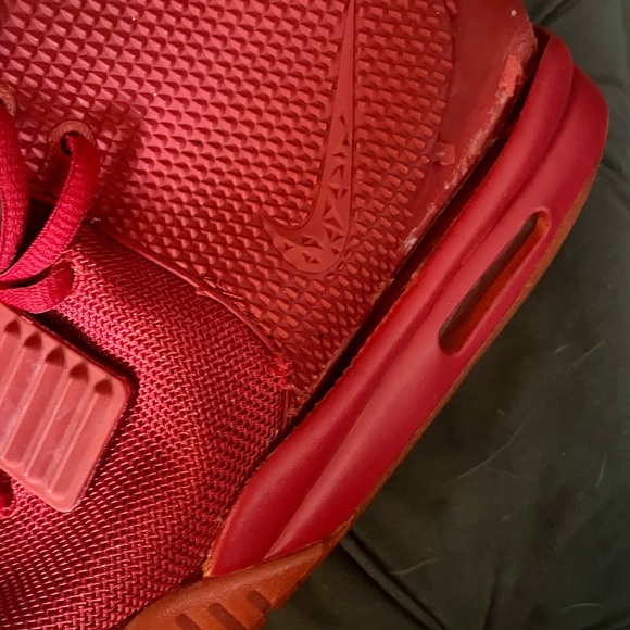 100% Authentic, Badly damaged Red October Nikes/ Yeezys - Picture 4 of 9